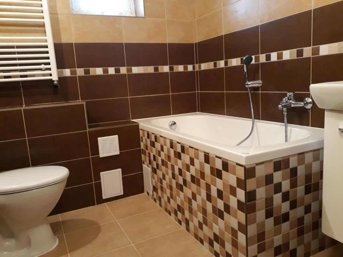 Privat Severka Pavčina Lehota Esterno foto
